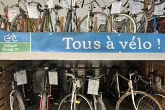 Les vélos à vendre au CC37, roulants et restaurés. ©Photo : Collectif Cycliste 37, 2024.